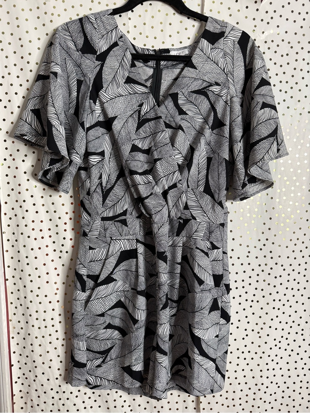 Loft Black & White Leaf-Print Romper
